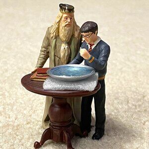 NWOT- Hallmark Keepsake - 2010 Harry Potter The Pensieve Christmas Tree Ornament